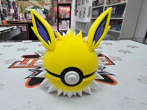 Pokémon - Jolteon, Pokeball.