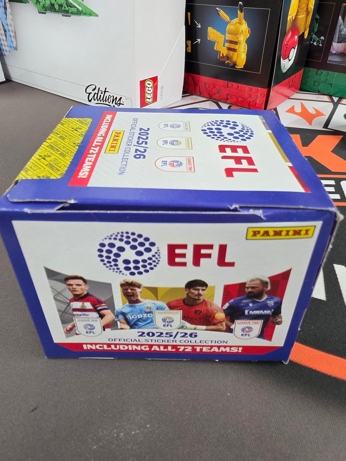 Panini - 2025-26, EFL - Sticker - Sealed box x36 packs